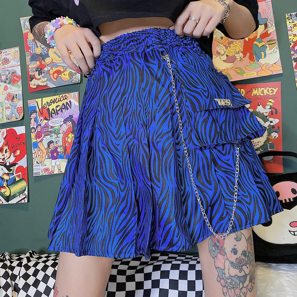 

Japanese original Sufeng chain Street chain pocket zebra pleated skirt half A-line skirts