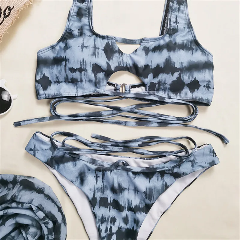 

Blooming Digital Printing Cross Strap Chiffon Yarn Three-Piece Sexy Bikini High Waist Swimsuit Seaside Leisure Holiday Party