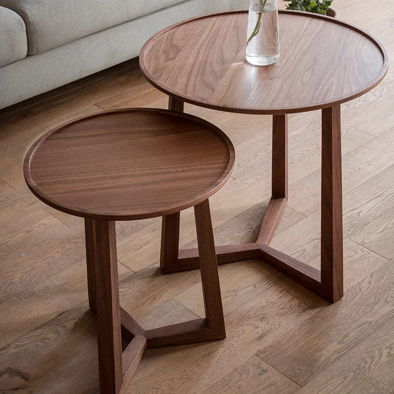 Современный и сдержанный маленький семейный креативный круглый несколько