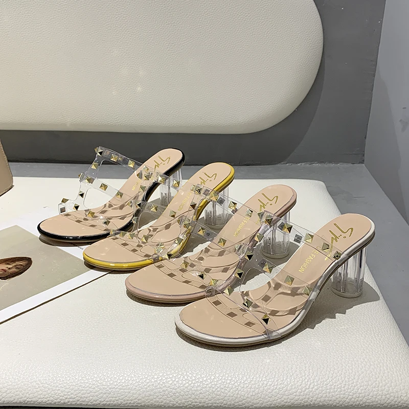 Высококачественные Вьетнамки с заклепками Женские шлепанцы на высоком каблуке