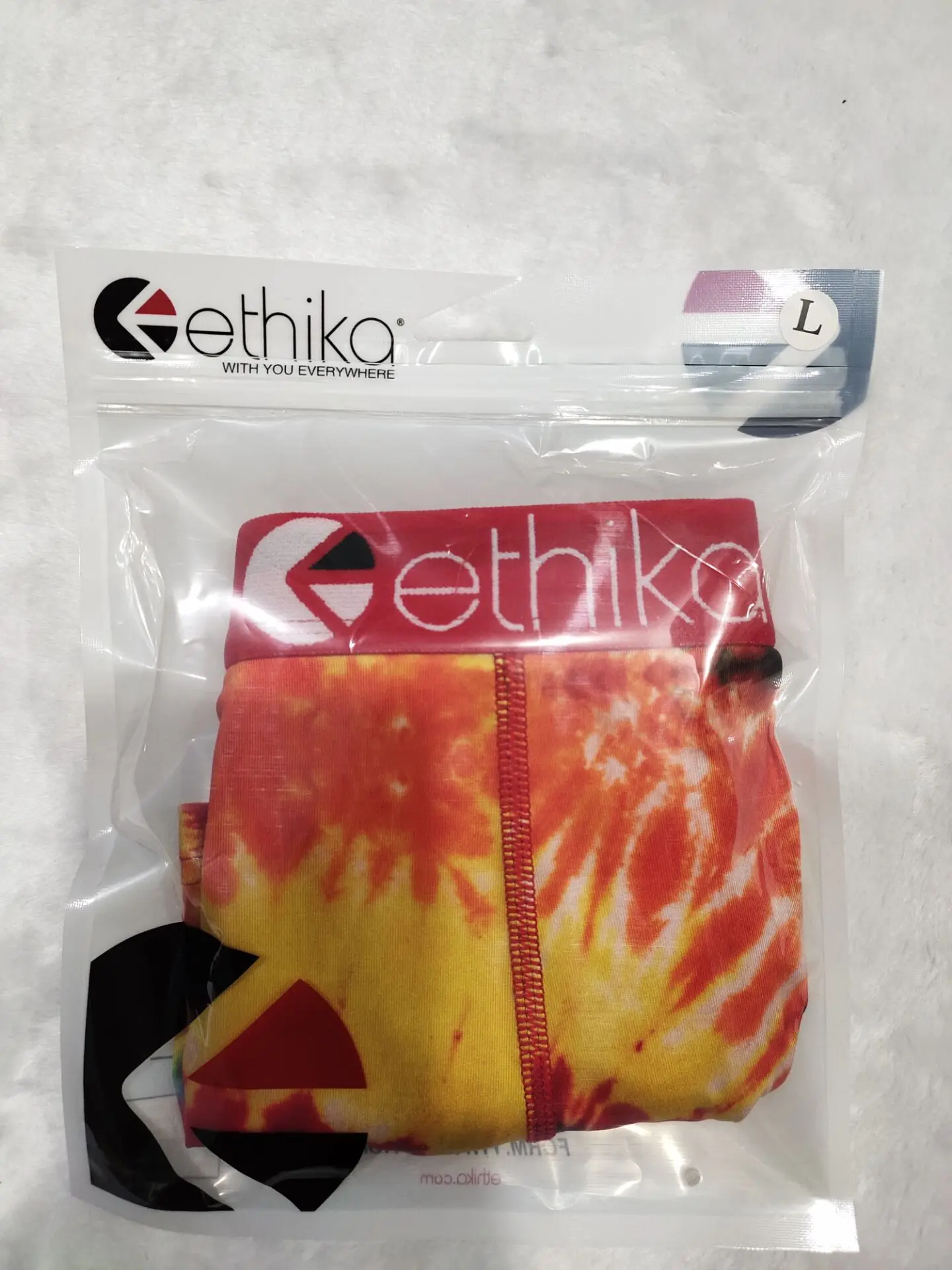 

2021 Real Ethika Women Shark Carton Print Sexy Two Piece Set Spaghetti Strap Sleeveless Crop Top And Sheath Short Pants Swimwear