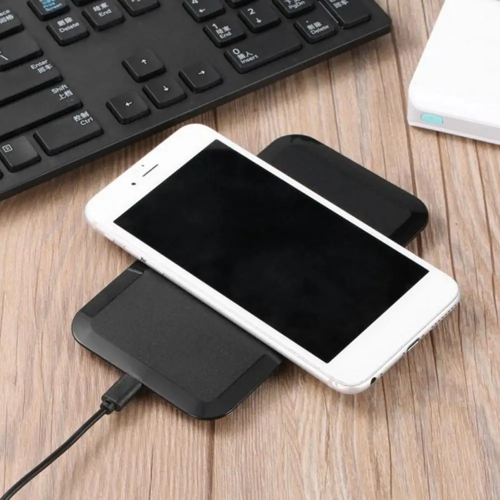 

Universal Qi Phone Wireless Charger Charging Pad for Car Home
