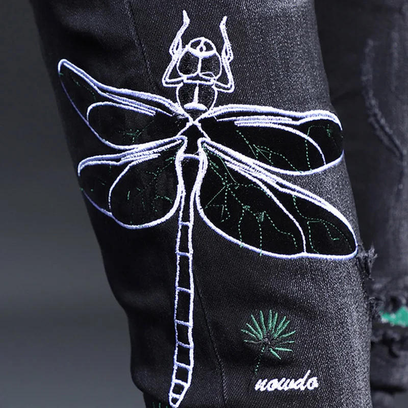 

Wholesale 2020 Fashion Black embroidered jeans men's brand winter Korean slim feet jeans trend men's embroidered pencil pants