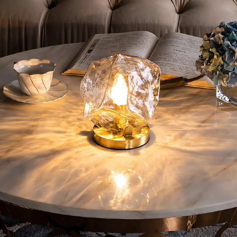 Нордическая Минималистичная стеклянная настольная лампа LukLoy для спальни