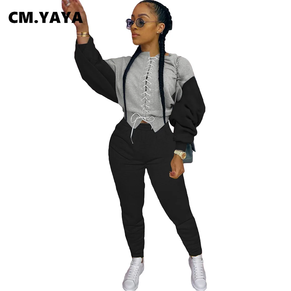 Спортивный костюм CM.YAYA в стиле пэчворк Женский комплект короткий топ на шнуровке