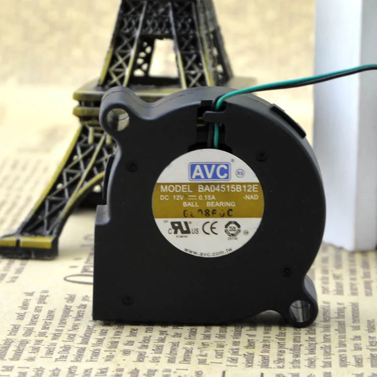 2-проводной вентилятор Qihong AVC 4515 BA04515B12E-NED 12V 0.15a