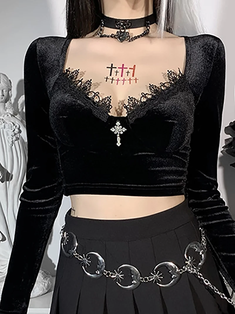

NANXI Velvet Crop T-Shirts for Women Black Long Sleeve Lace Patchwork V-Neck Sexy Retro Tops Femme Gothic Clothes Spring 2022