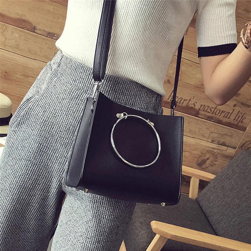 

2PCS / Sets Creative Personality Fashion Round Ring Hoop Handbags Shoulder Bags Crossbody High Quality PU Leather Composite Bag