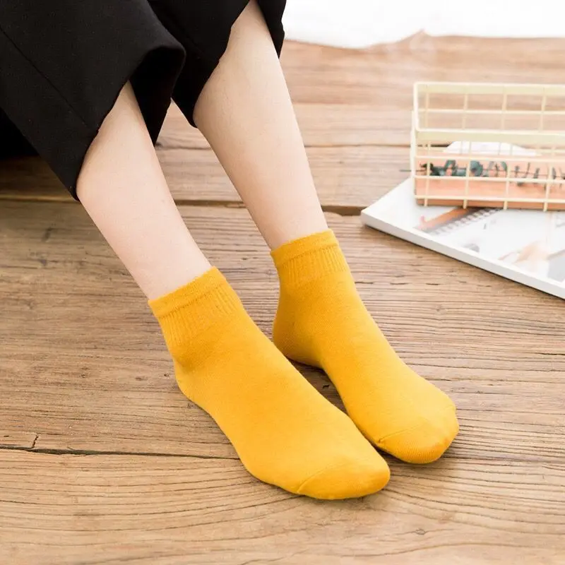 Забавные Женские носочки Разные цвета милые носки дизайнерские Harajuku для