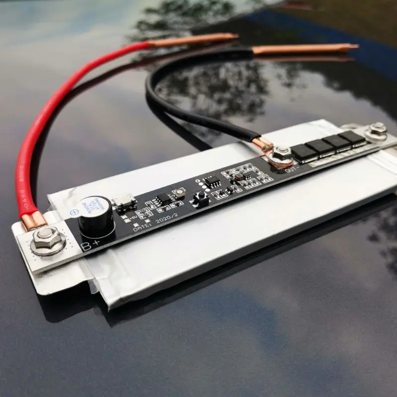 

2021 New All-in-one Protable Handheld DIY Spot Welding Tool Mini Size Lithium Battery