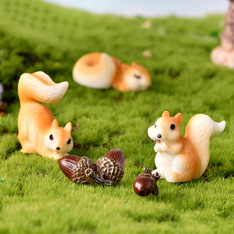 

Cute Little Squirrel Nut Micro Landscape Bryophyte Flower Pot Decoration Gardening Resin Ornaments Crafts Display Home Decor