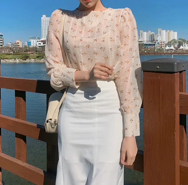 

Sweet Women clothes Elegant Flower Printed shirt Round neck loose Thin long-sleeved Blouse Tops Blusa