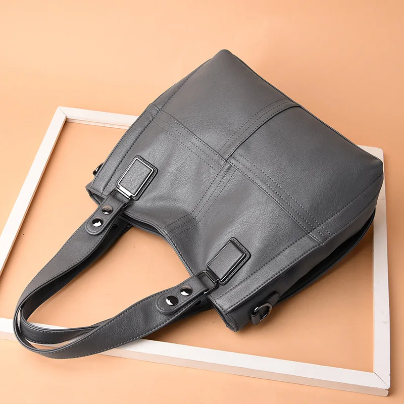 

2021 New Fashion Portable Middle-Aged Mother Bag Women's Large Capacity Shoulder Messenger BagWomen's Handbags