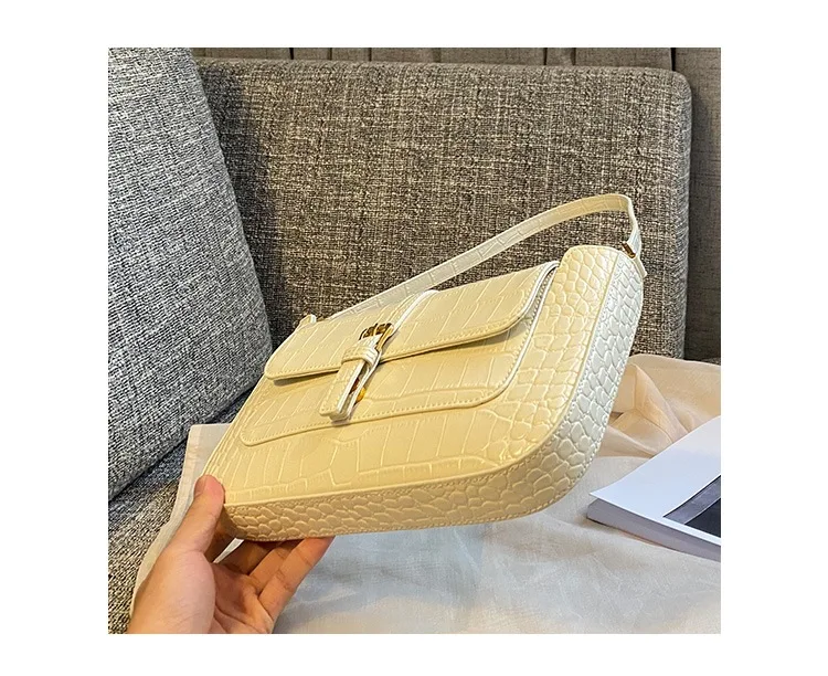 

2020 new armpit handbags baguette bag elegant retro single shoulder leather bag trendy net red fashion white female bag