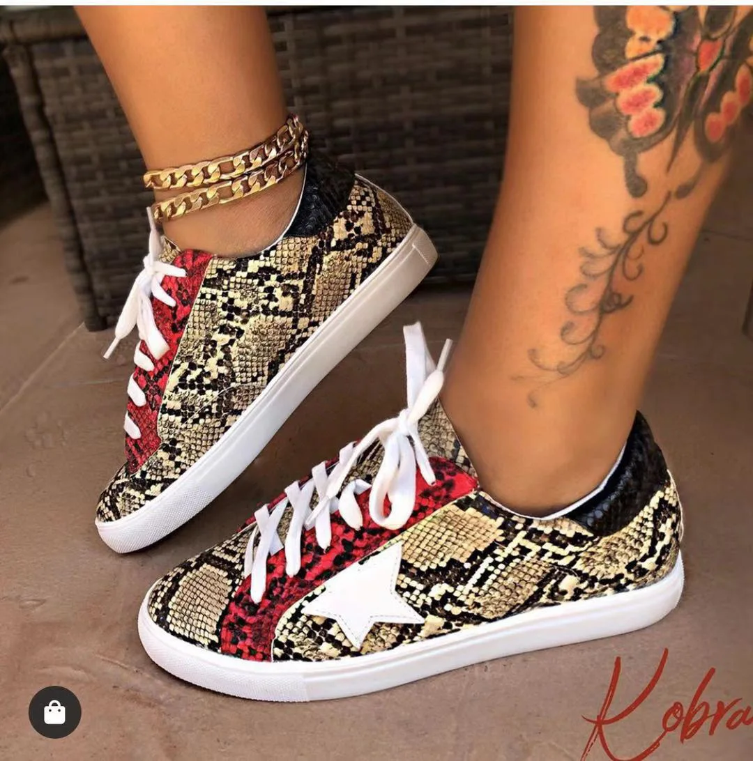

Women Snake Printing PU Leather Vulcanized Shoes Lace up Female Sneakers Fashion 2019 Platform Woman Shoes Walking Footwear 357