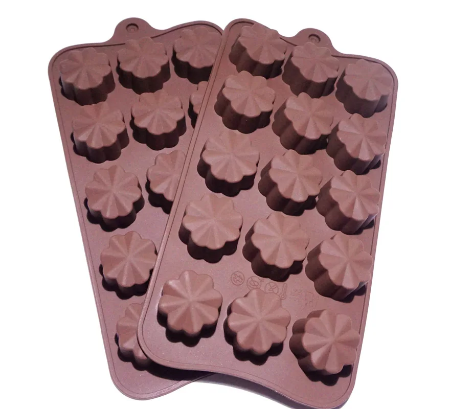 

15 Cells Silicone Material Brown Color Clover Style Cake Molds Diy Child Food Tools Fondant Biscuit Candy Epoxy Chocolate Molds