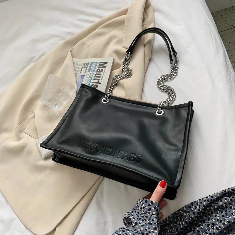 

New 2021 Designer Large-capacity Fashion Chain Shoulder Bag Female Bag Simple One Shoulder Messenger All-match Tote Bag