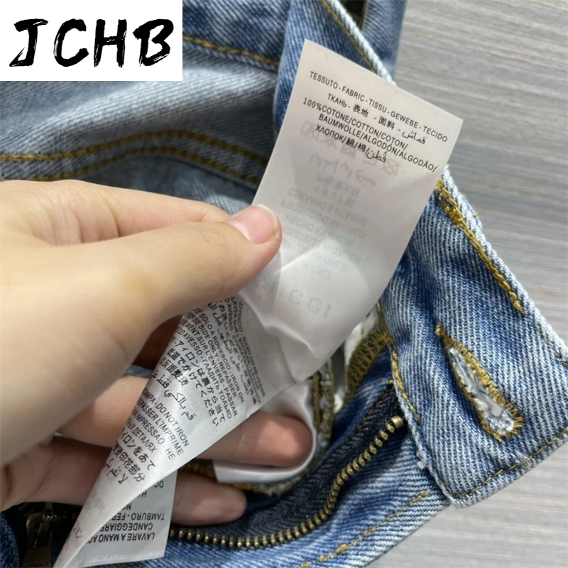 

Luxury Jeans Brand Women 2021 Early Spring Fashion Cartoon Embroidered High Waist Denim High-end Distressed Shorts