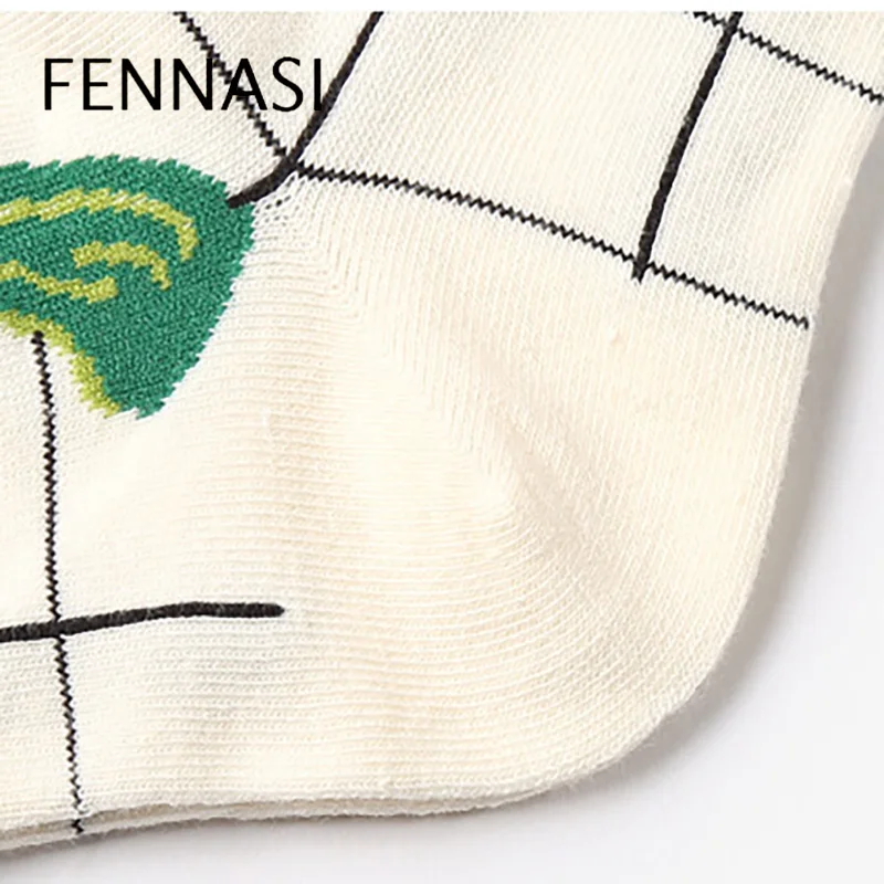 FENNASI Новые весенние и осенние женские носки с героями мультфильмов креативная