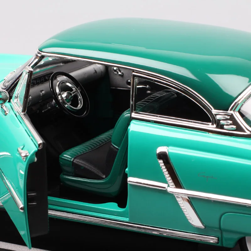 1:18 Масштаб дорожный знак Классический роскошный ford 1952 Lincoln Capri седан литье под давлением и транспортные средства игрушечные модели машин реплики для коллекции