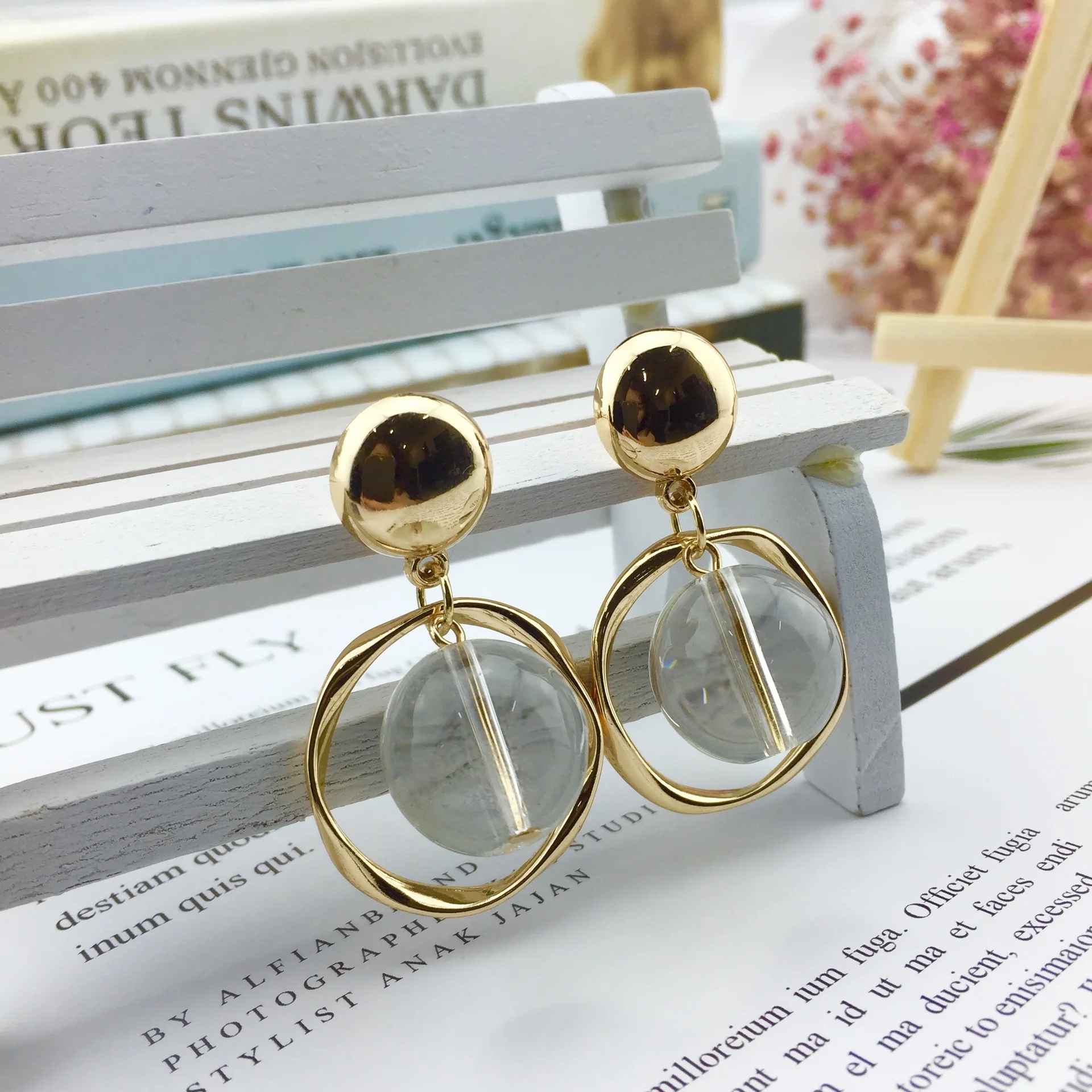 

Женские серьги Gaku в европейском и американском стиле, изысканные комбинированные кулоны из смолы, ювелирные изделия для женщин