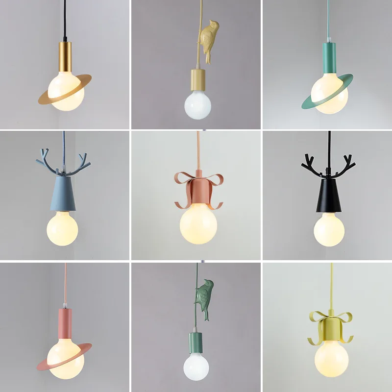 Маленькая люстра в скандинавском стиле макарун с бантом и птичьими шариками