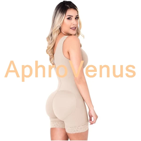Manufacturers selling the new French tight sexy sexy temptation jumpsuits bowknot transparent lace jumpsuit