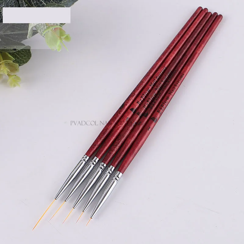 Кисти для маникюра с подводкой ногтей в полоску цветами | Красота и здоровье