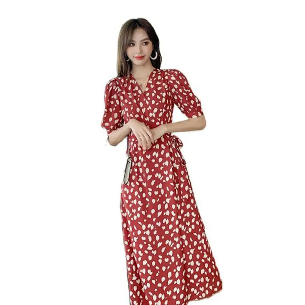 

French retro shredded dress 2022 summer new temperament V collar waist thin red chiffon dress girl