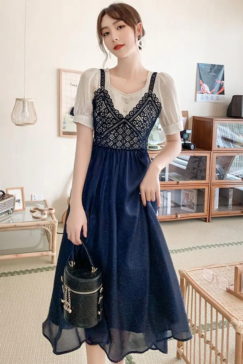 

2021 Summer Women Vintage French Style Dress Fake 2PCS Splice Lace Elegant Slim Puff Sleeve Square Collar Casual Dresses 9605