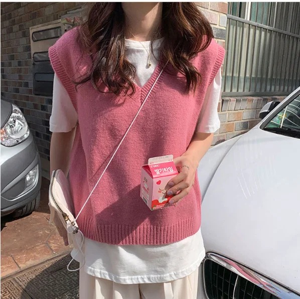 

4 colors 2022 autumn and winter korean style v neck knitted solid color sleeveless vest sweaters womens pullovers womens