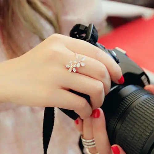 Модное женское Открытое кольцо с опалом и двойной маргариткой милые стразы