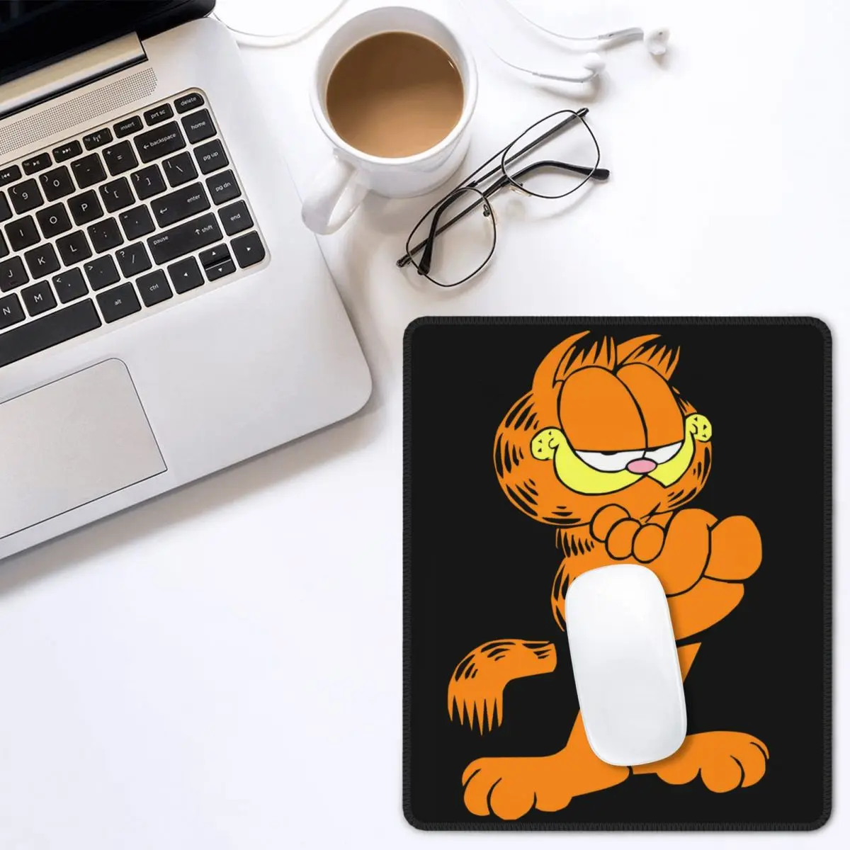 

Garfield Lovely Cat Funny Mouse Pad with Locking Edge Mat Pads Natural Rubber Gamer Computer Laptop Pad