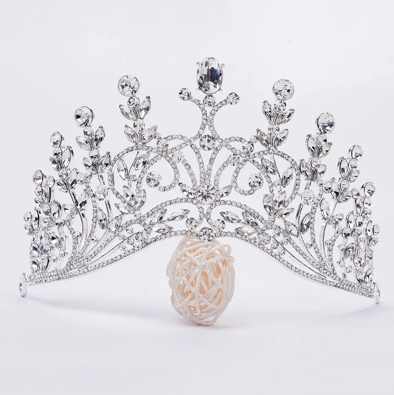 Новые золотые блестки в стиле барокко с кристаллами и цветочной короной