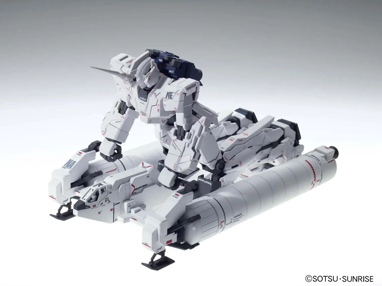 

Bandai RX-0 Full Armor Unicorn Gundam Ver.Ka 1/100 Master Grade Figure Model Kit Toys