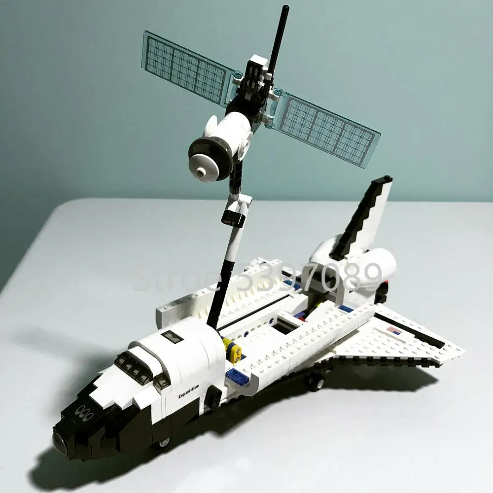В наличии строительные блоки 16014 совместимые с Legoingys Shuttle Expedition 10231 игрушки