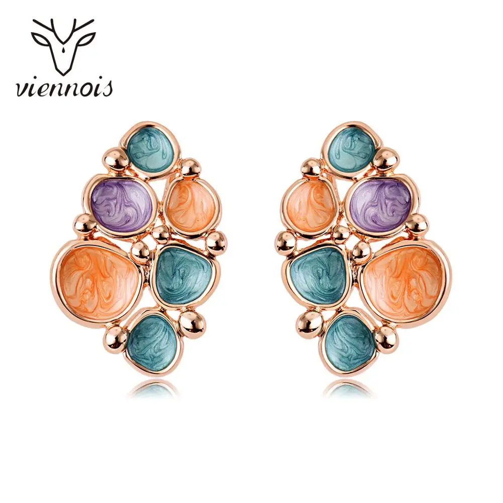 Женские серьги-гвоздики с эмалью золотистого цвета | Украшения и аксессуары