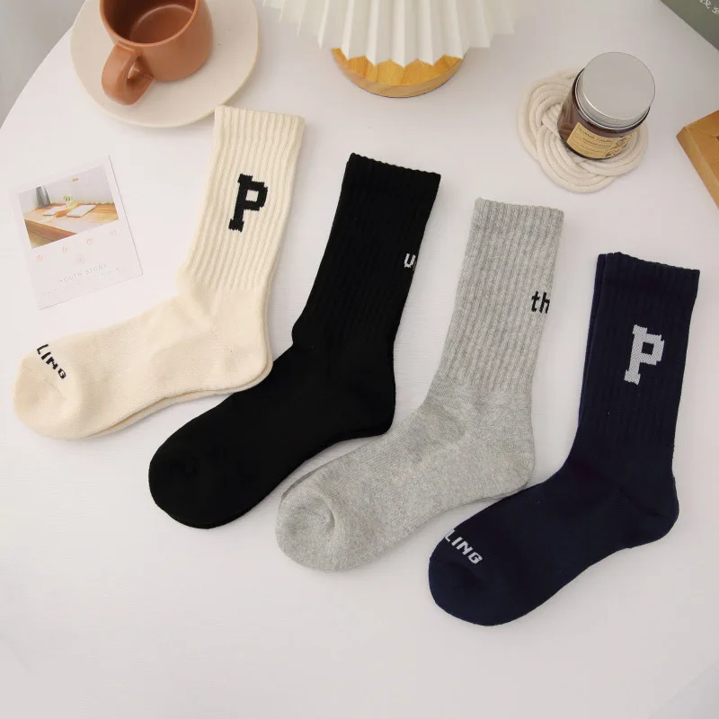 8Pieces=4Pairs/Lot Quality Mens Socks Combed Cotton Cozy Breathable Absorb Autumn Winter Socks Fashion Letter Sports Socks Male