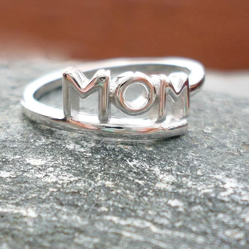 

Milangirl Nice Rings With Letter "MOM" Mother's Birthday Present Very Warm For Mommy Ring