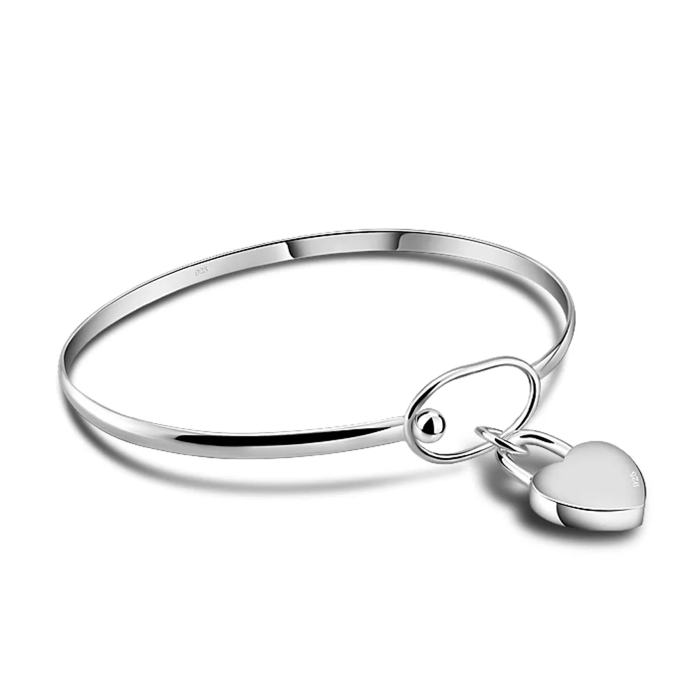 Женский браслет из серебра 2017 пробы с подвеской в форме сердца | Украшения и