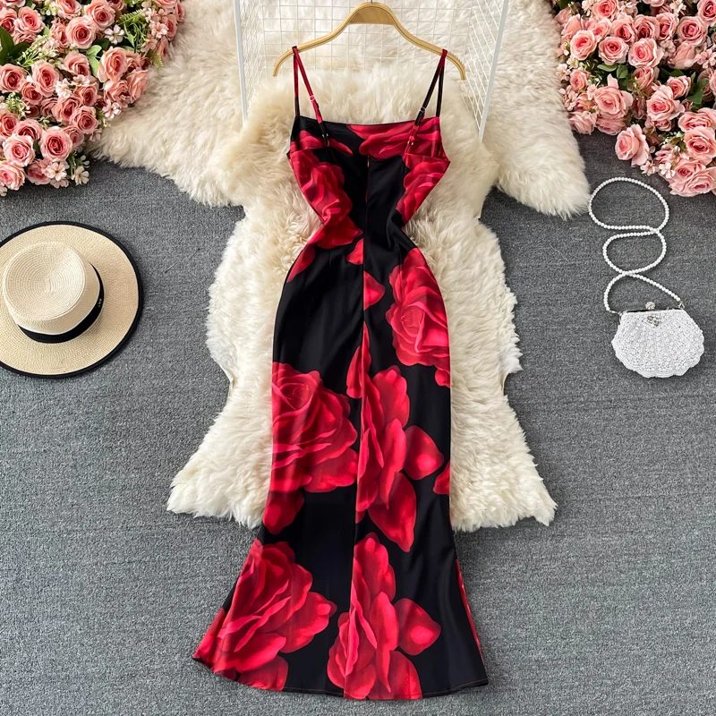 

Summer new retro roses dresses for women Printed temperament commuter self-cultivation dresses Fishtail buttocks Dress 2021