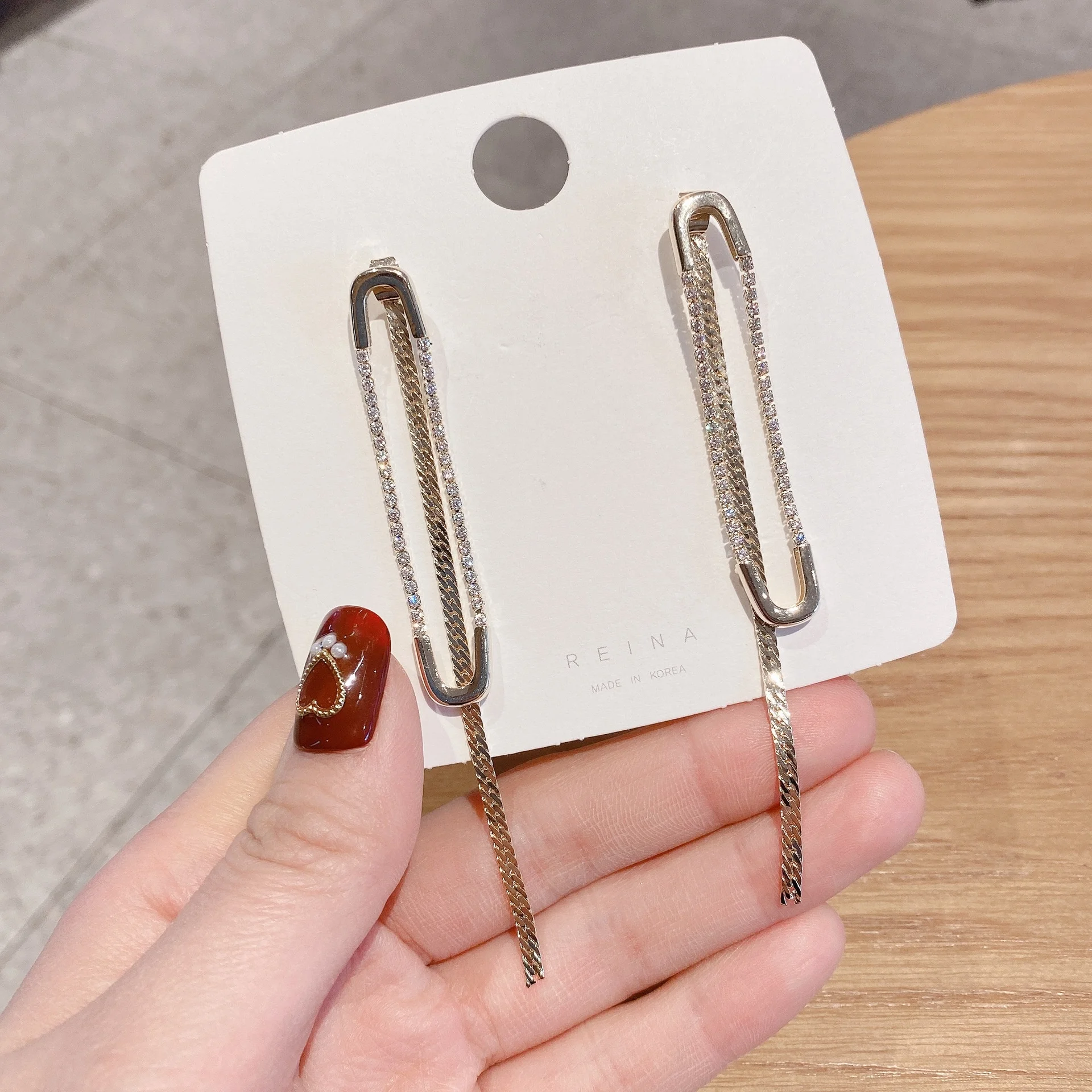 

Креативные темпераментные винтажные Съемные женские серьги в красном цвете