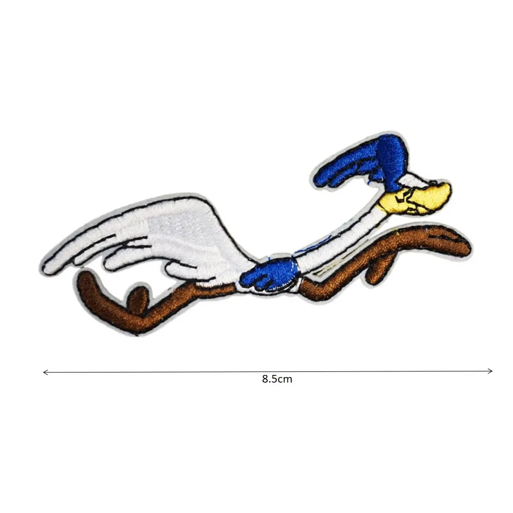 Марвин Марсианская дорожка стоящая высечка Looney Tunes Yosemite Sam Даффи Дак жуки кролик вышивка железа на патч - Цвет: Черный