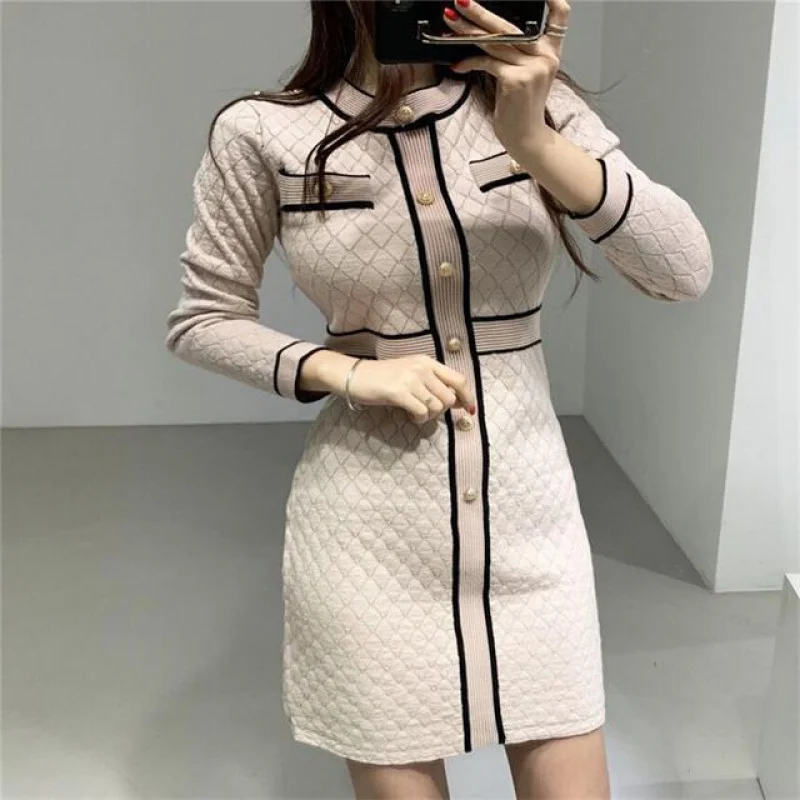 

New Korea Style Chic Knitted Dress Women Spring Long Sleeve O-Neck Slim Dresses For Female Splice Sweater Dress Vestido F014