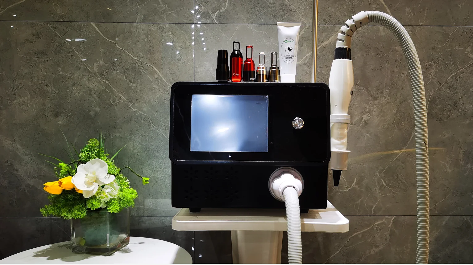 2022 best q switch nd yag laser tattoo removal machine pico laser remove tattoo picosecond laser tattoo removal machine