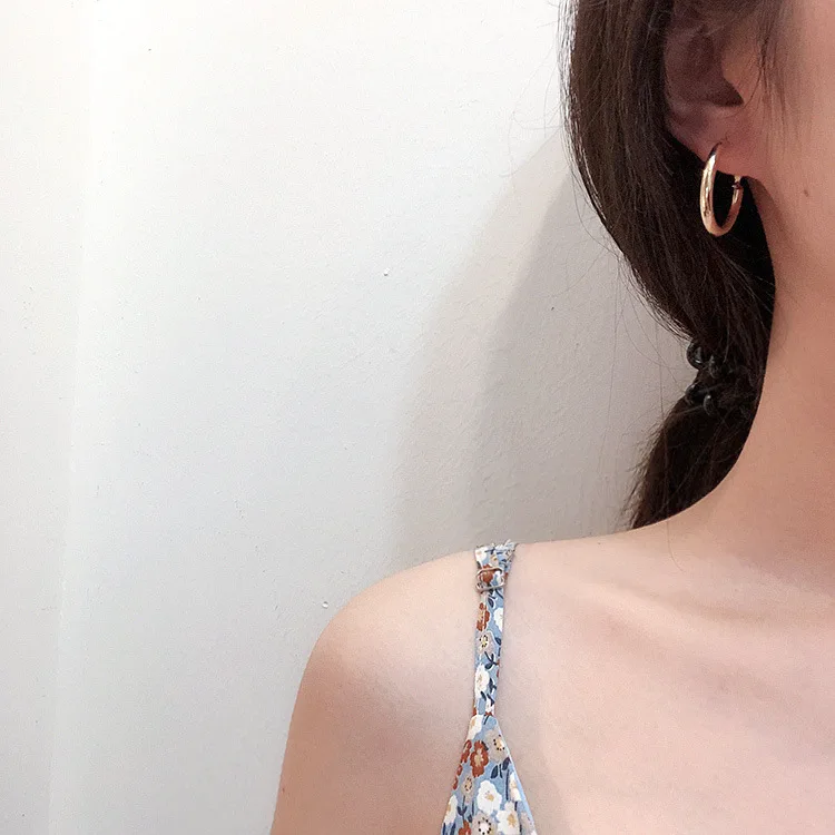 AOMU 2020 New S925 Geometric Minimalism Round Gold Color Silver Metal Simple Small Hoop Earrings for Women Party Jewelry | Украшения и