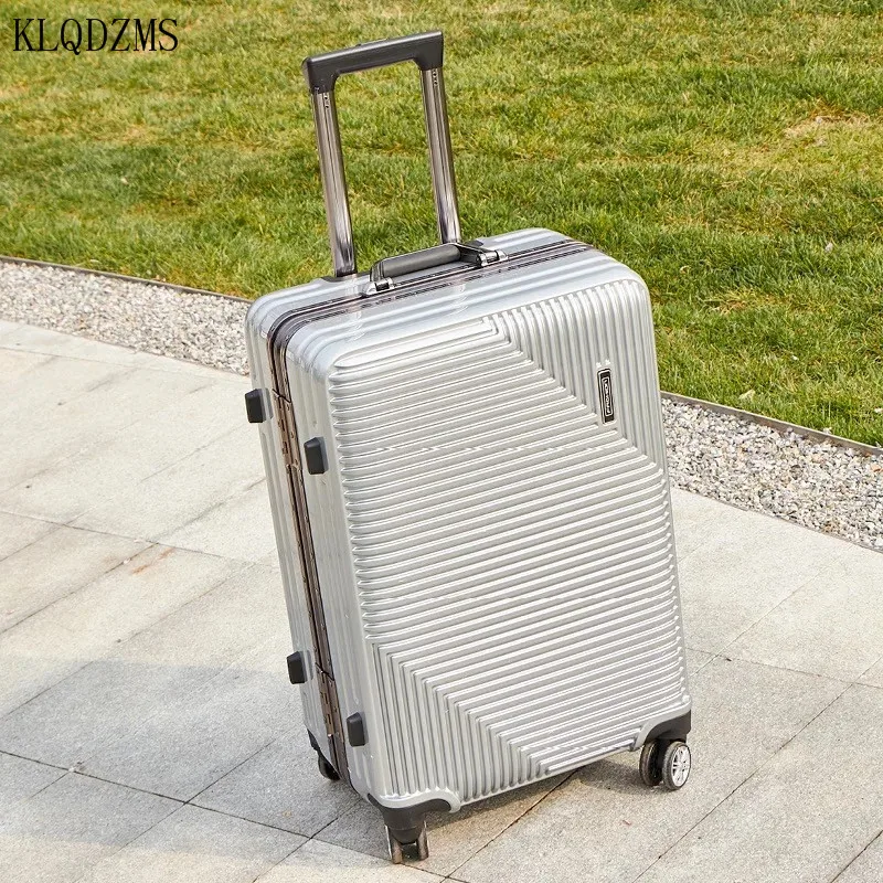 

KLQDZMS Classic luggage fashion tralley suitcase Universal wheel travel password box 20" 22" 24"26inch rolling luggage
