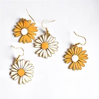 fashion korean new earrings small fresh daisy flower small earrings womens factory wholesale