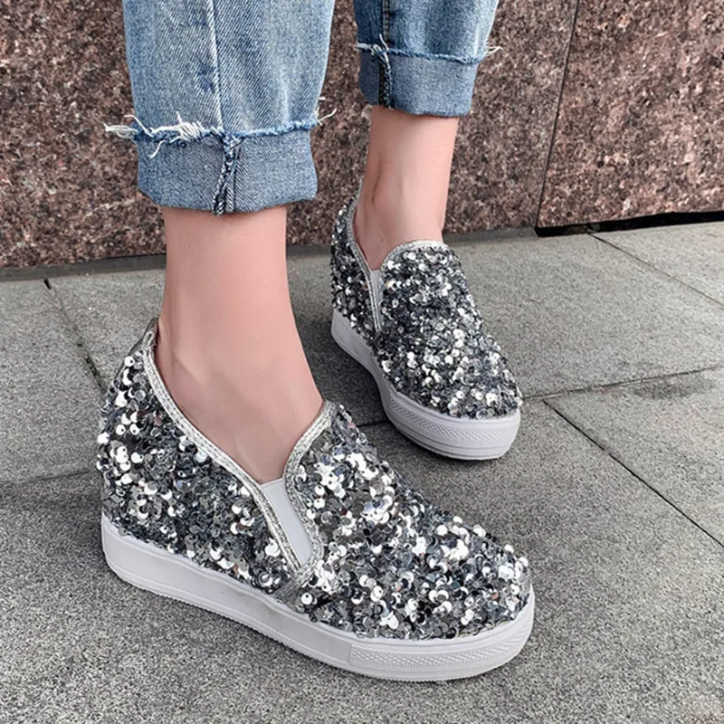 Шикарные кроссовки Женская обувь на платформе Блестящие высокие танкетке без