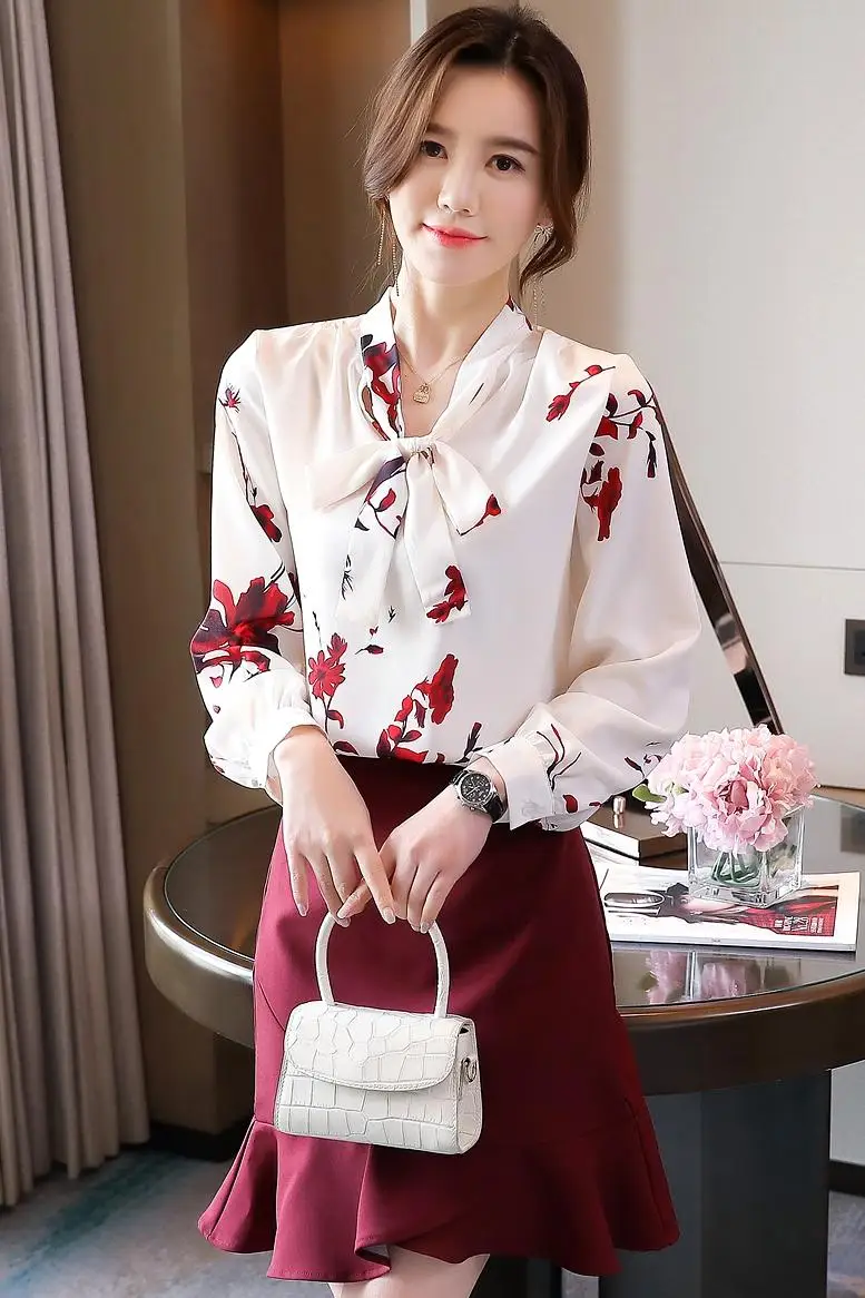 

COIGARSAM Fashion Full Sleeve blouse women Spring Print Chiffon Bow blusas womens tops blouses Design And Color 9605